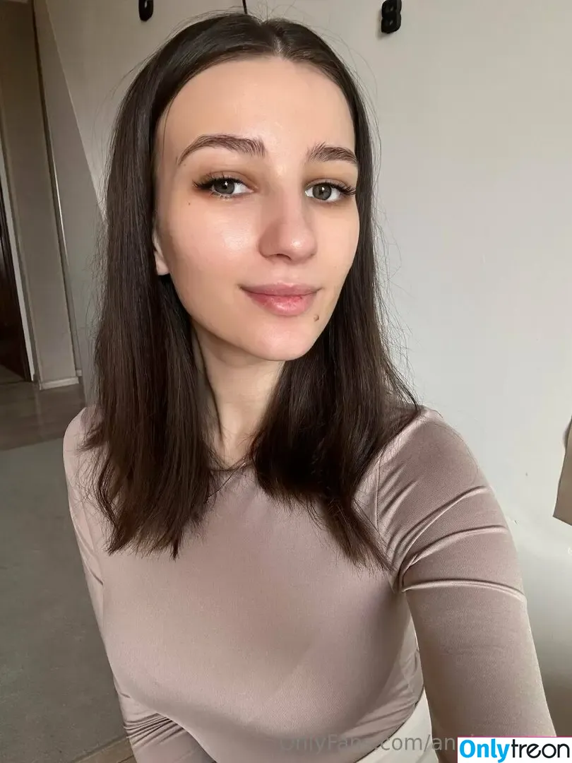 annie_cherryy nude photo #0045 (annie_cherryy)