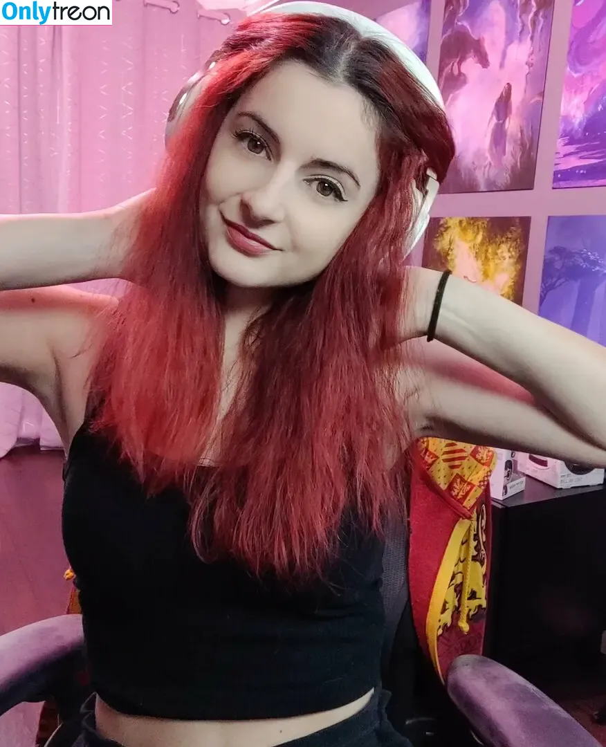 AnnieFuchsia голая photo #0111 (AnnieFuchsia)