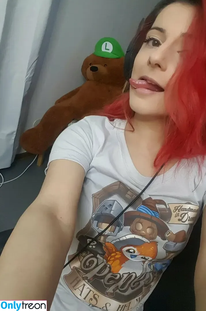 AnnieFuchsia nude photo #0119 (AnnieFuchsia)