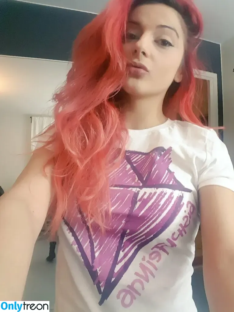 AnnieFuchsia nude photo #0123 (AnnieFuchsia)