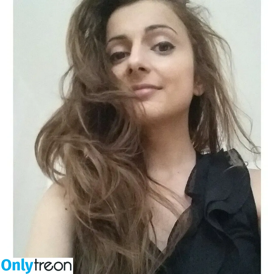 AnnieFuchsia голая photo #0154 (AnnieFuchsia)