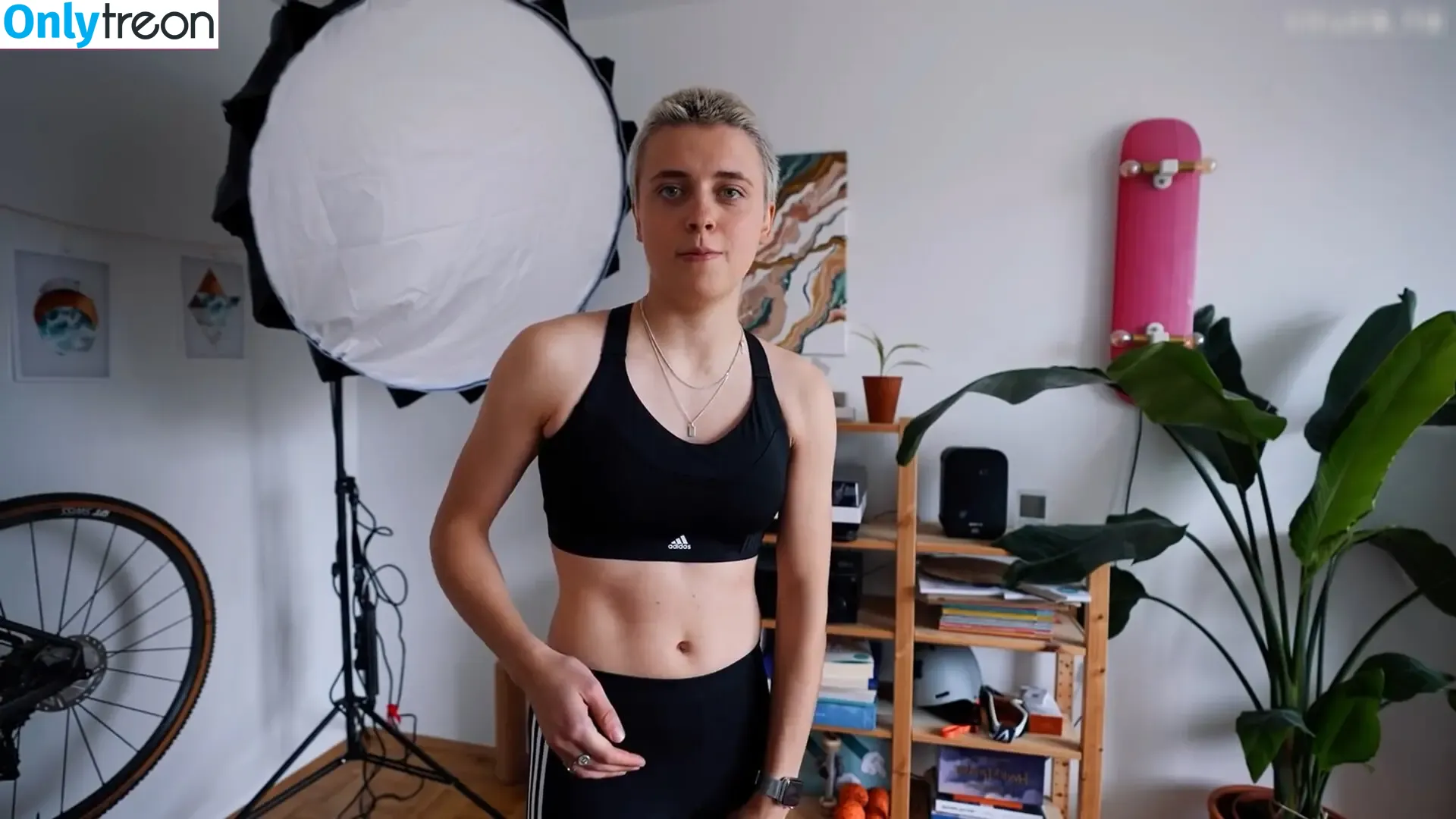 Annikazion nude photo #0015 (Annikazion)