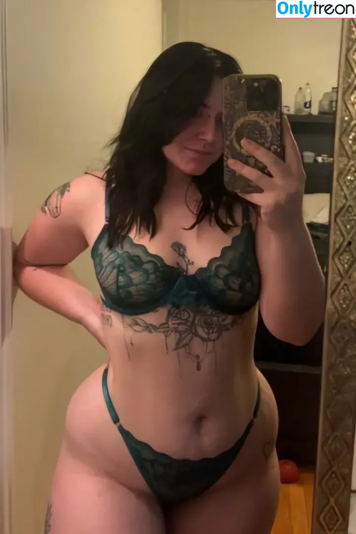 annlovebell nude photo #0006 (annabellpeaksxx)