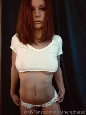 anntheredhead / anneredhead nude photo #0024