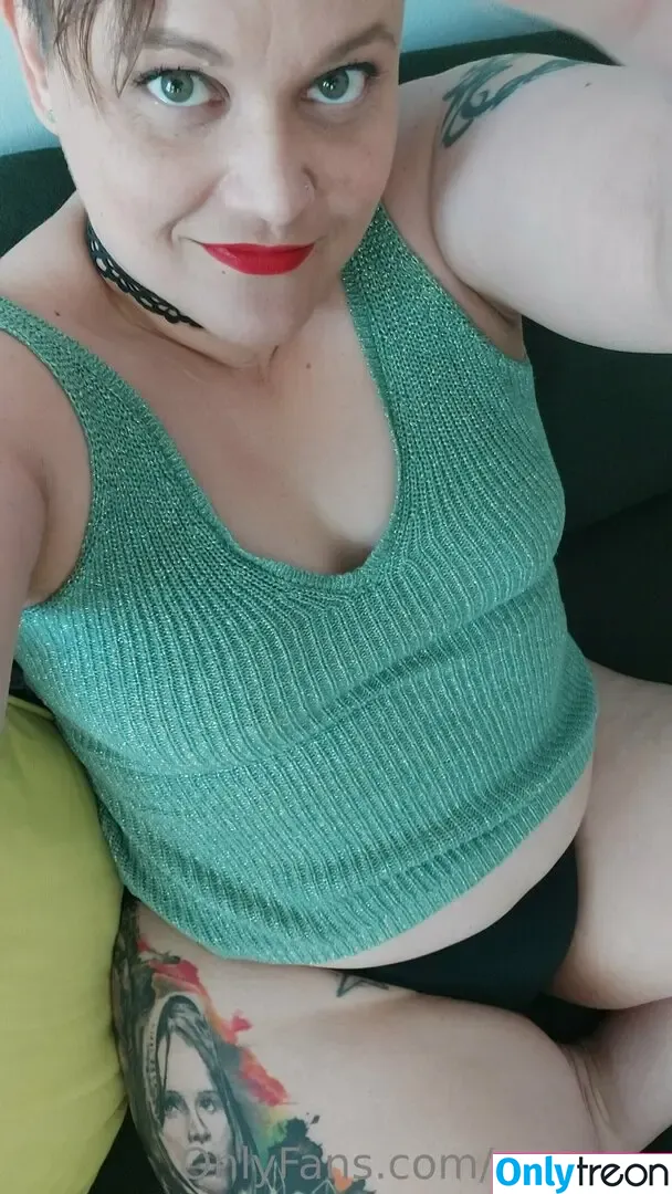 anntsyu nude photo #0033 (anntsyu)