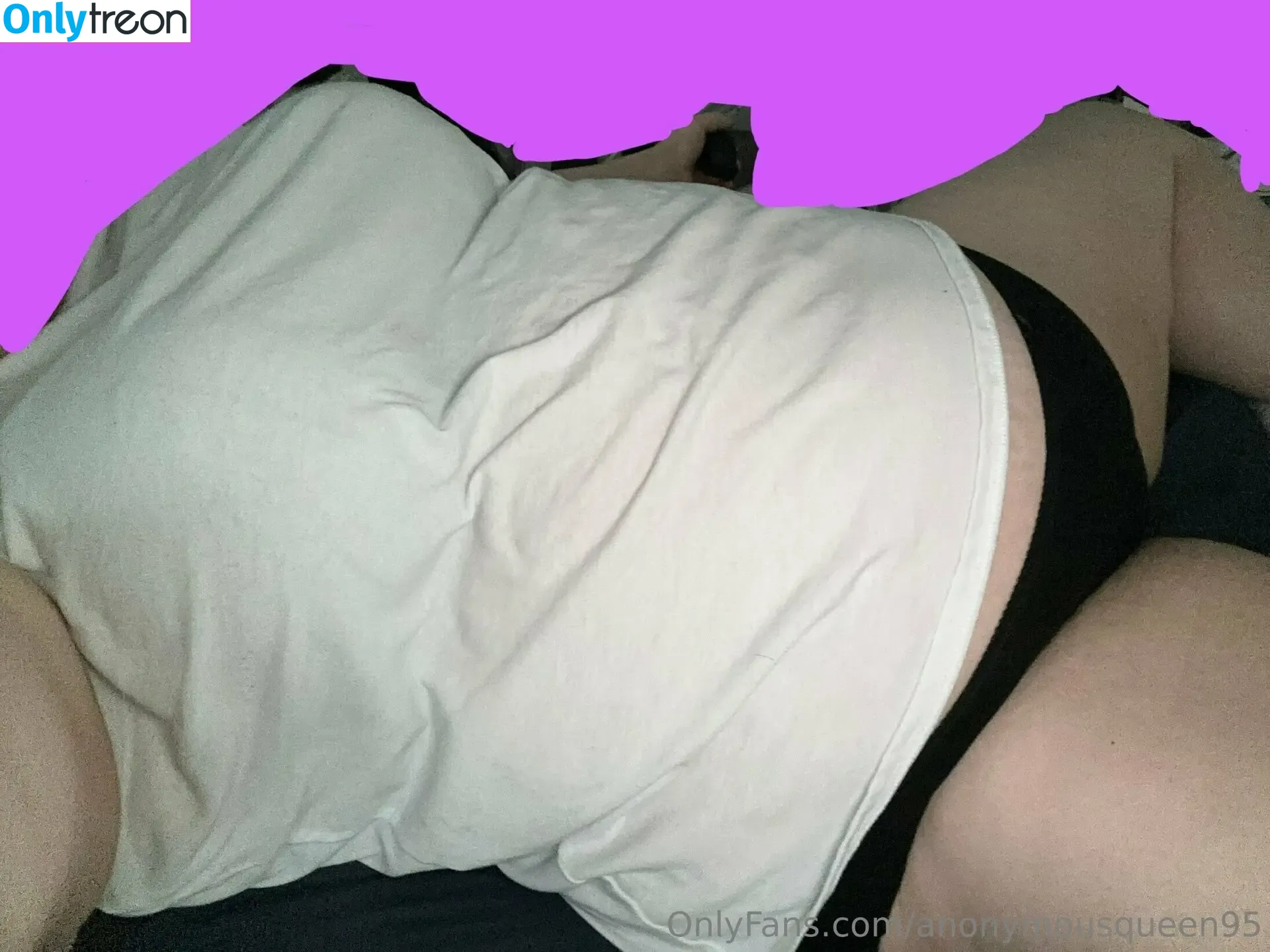 anonymousqueen95 nude photo #0004 (anonymous_queen95)