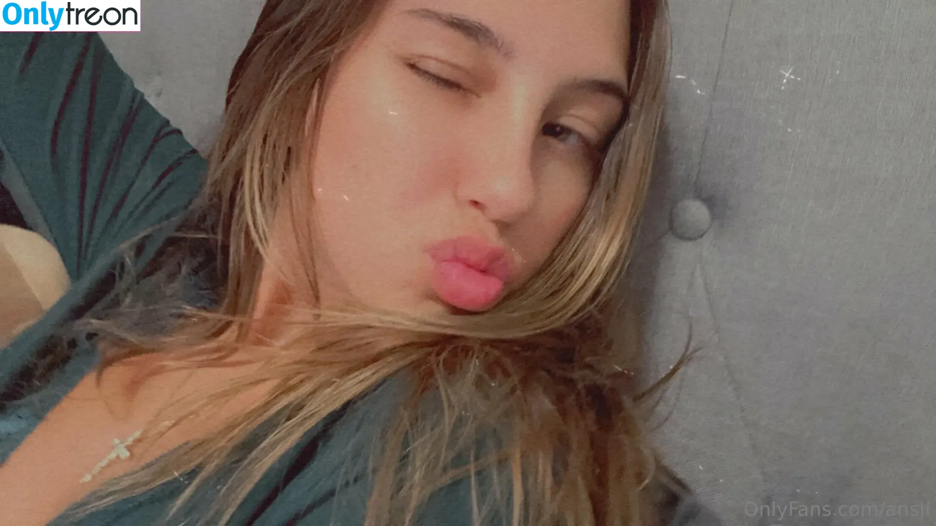 ansli nude photo #0002 (ansli)