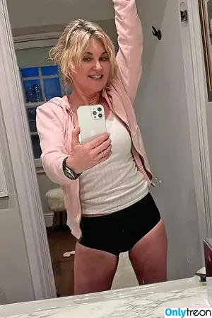 Anthea Turner / antheaturner nude photo #0100