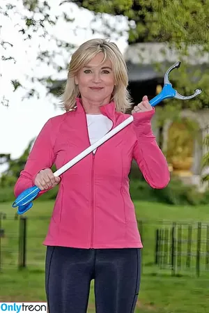 Anthea Turner / antheaturner nude photo #0106