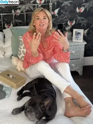 Anthea Turner / antheaturner фото голая #0141