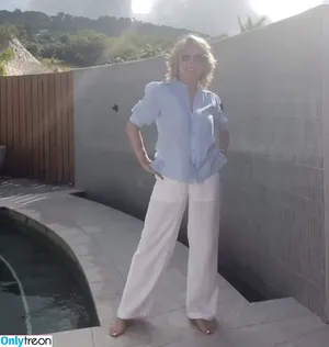 Anthea Turner / antheaturner nude photo #0165