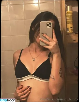 anto_bunny / anto_bunnyrosa nude photo #0333