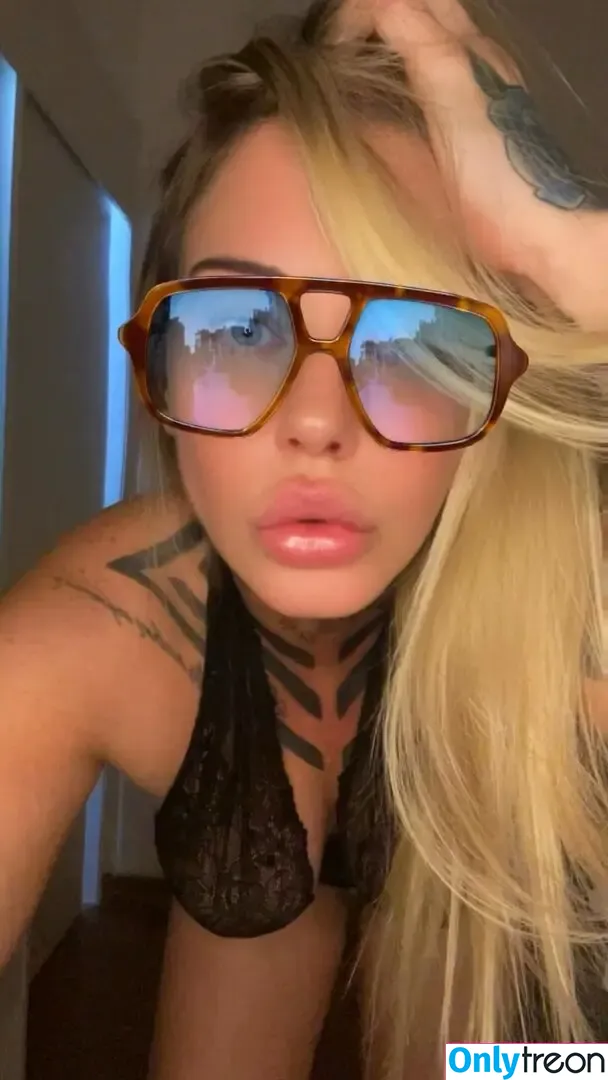 ANTONELA AVELLANEDA nude photo #0018 (antonela_avellaneda / ex-BBB)