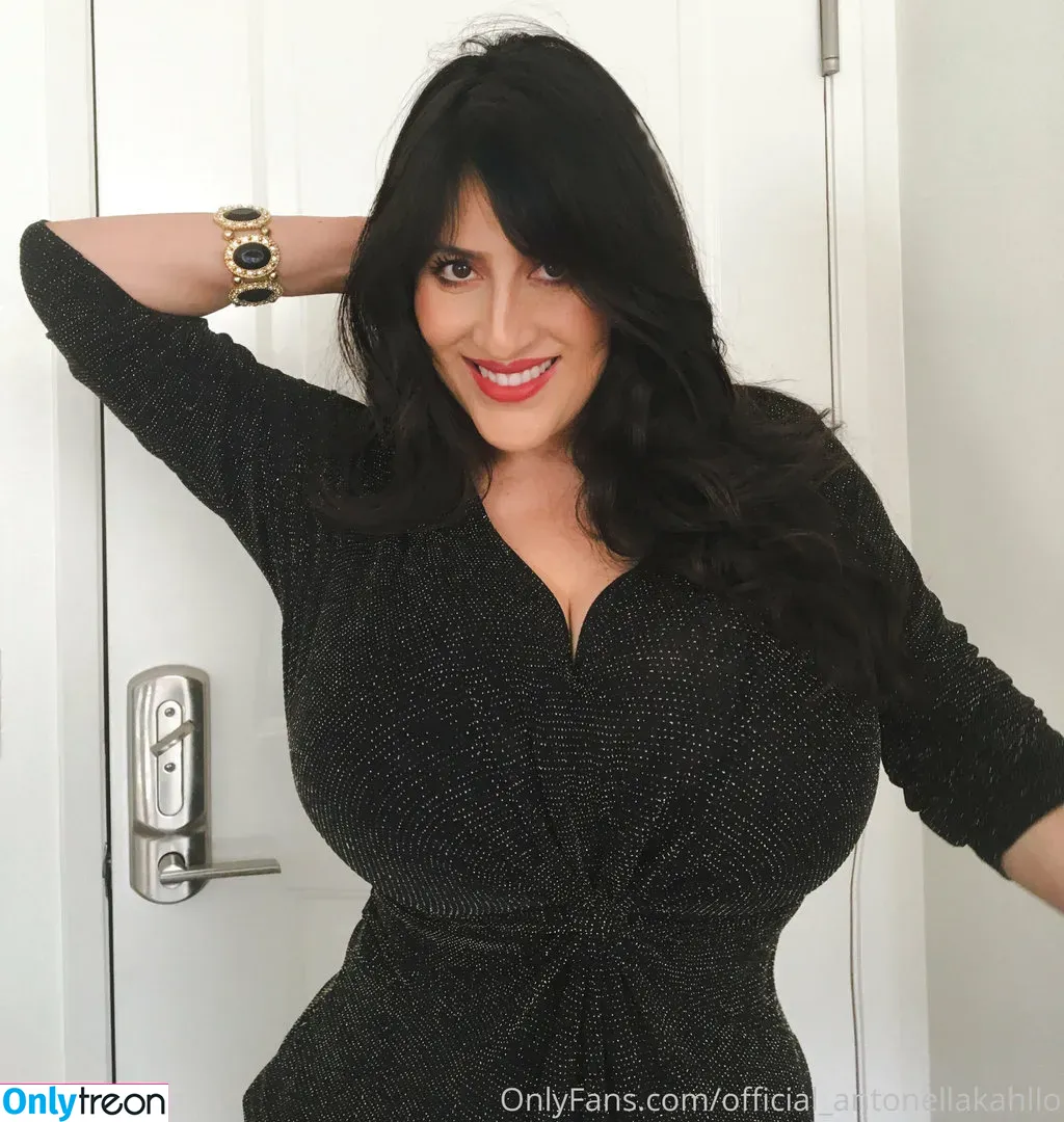Antonella Kahllo nude photo #0045 (antonellakahllo / official_antonellakahllo)