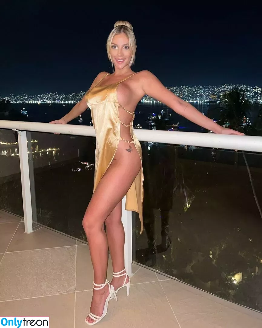 Antonella Mantovano голая photo #0210 (antomantovano)