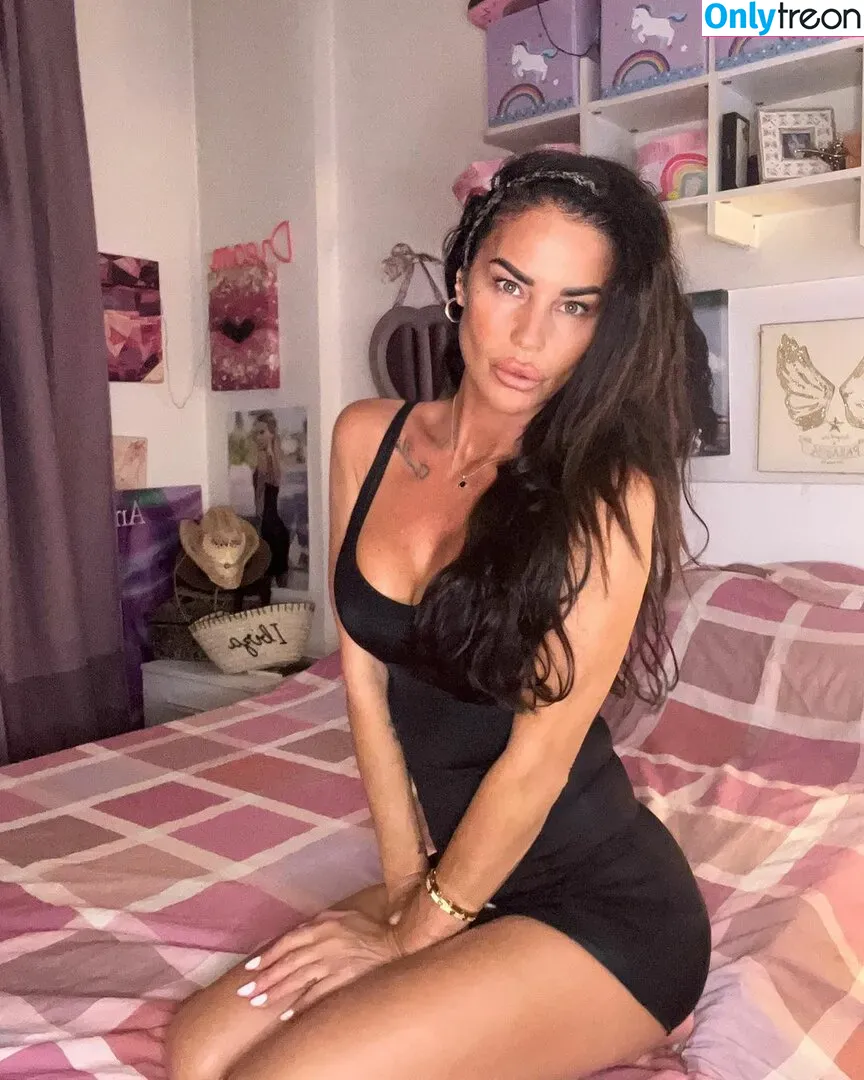 Antonella Mosetti nude photo #0496 (antonellamosetti)