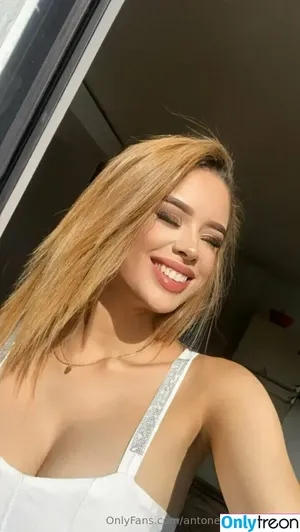 antonellahernandezz / antonellahernandez nude photo #0024
