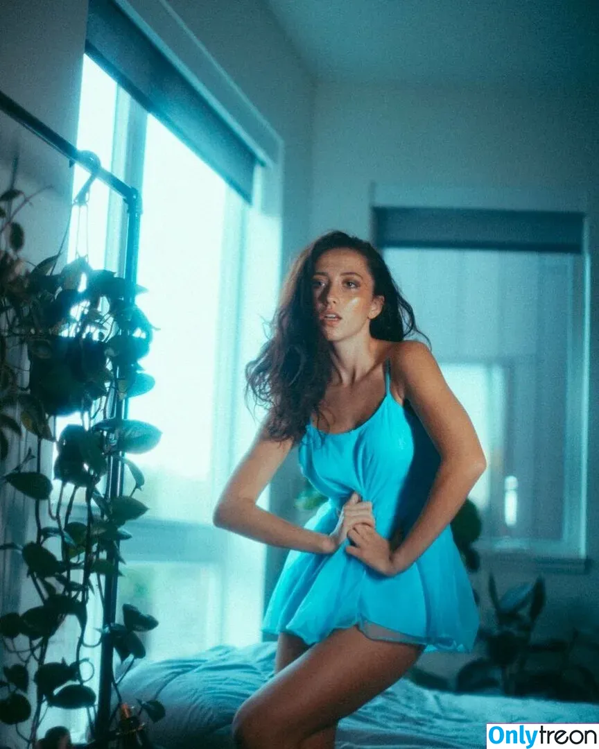 Anuhea Nihipali голая photo #0147 (anuheanihipali)