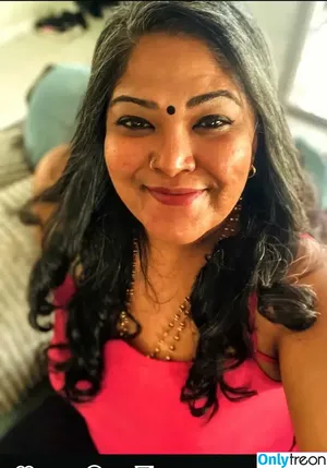 Anuradha Menon / anuradha_chandran_menon nude photo #0004