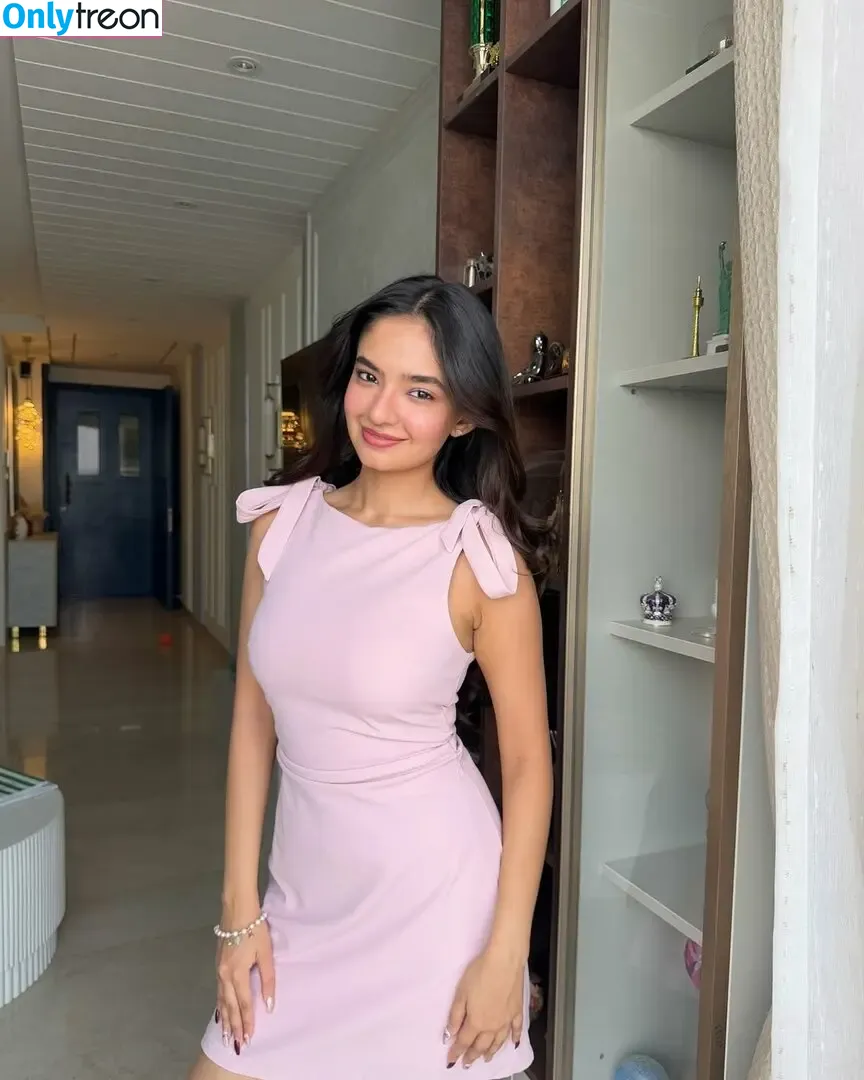 Anushka Sen nude photo #0075 (anushkasen0408)