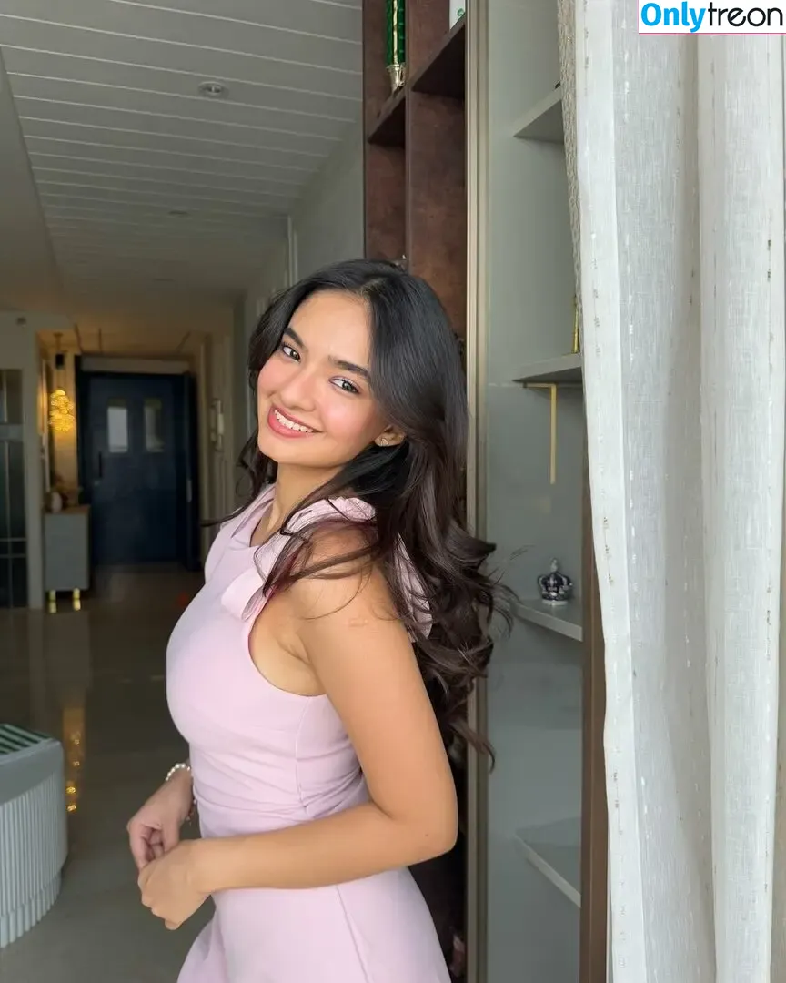 Anushka Sen nude photo #0076 (anushkasen0408)