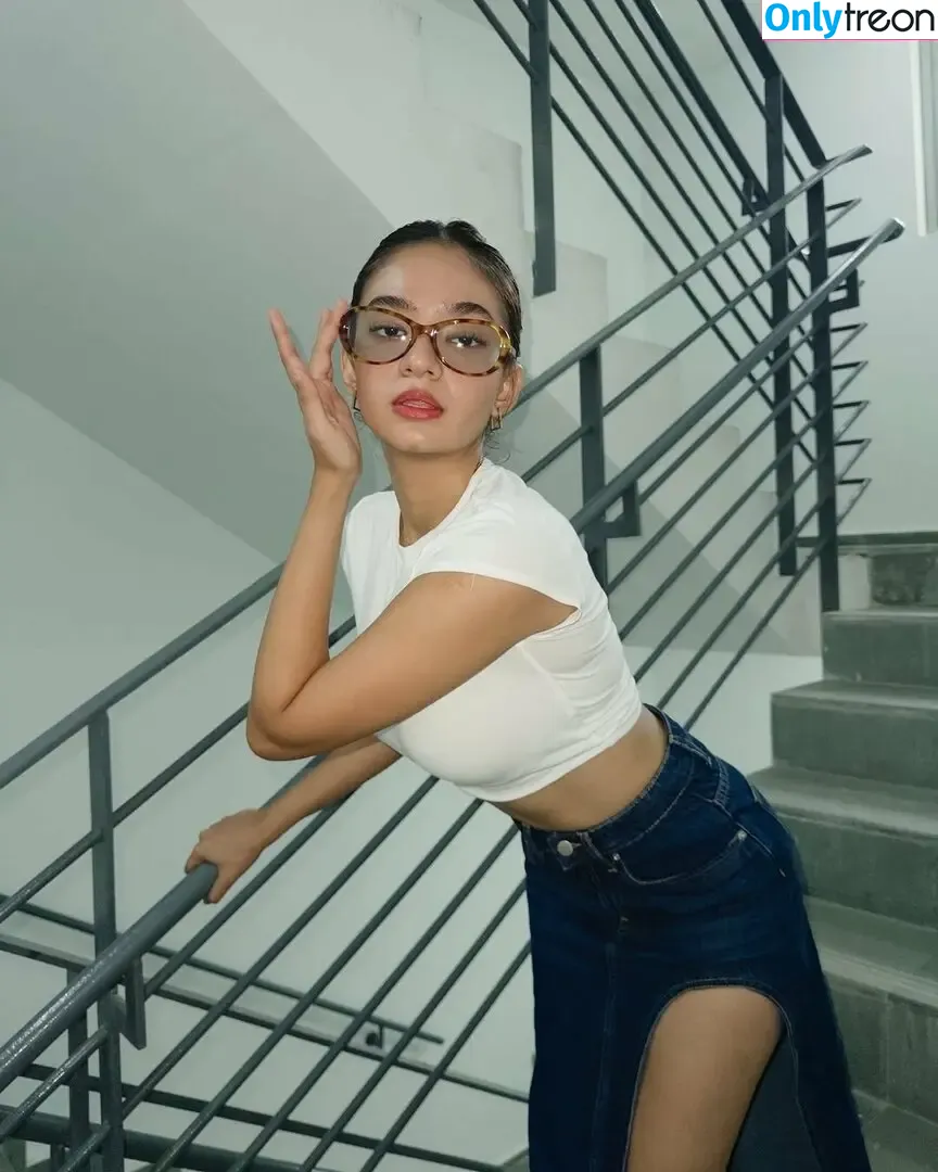 Anushka Sen nude photo #0119 (anushkasen0408)