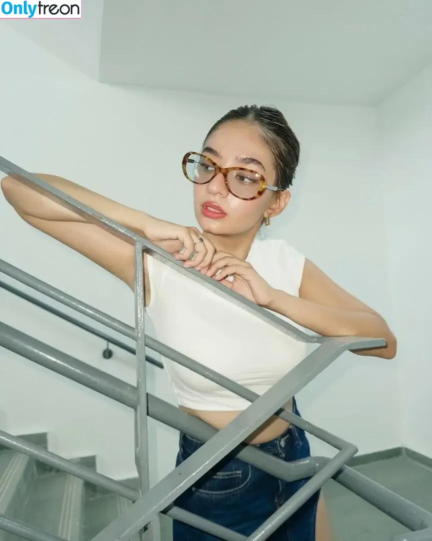 Anushka Sen nude photo #0132 (anushkasen0408)