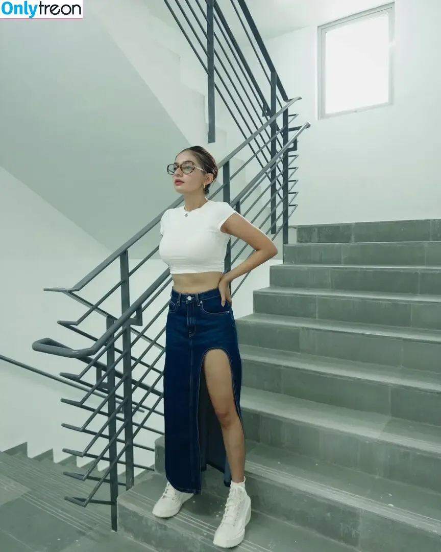 Anushka Sen nude photo #0134 (anushkasen0408)