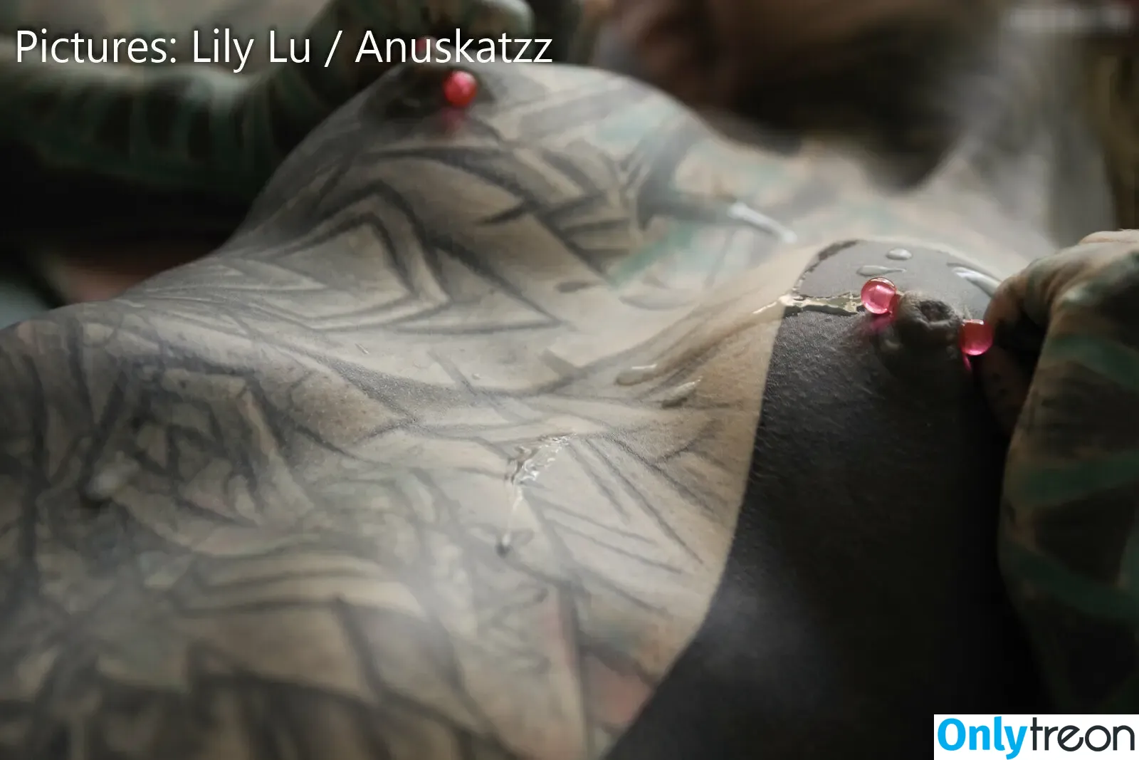 Anuskatzz голая photo #0828 (anuskatzzz)