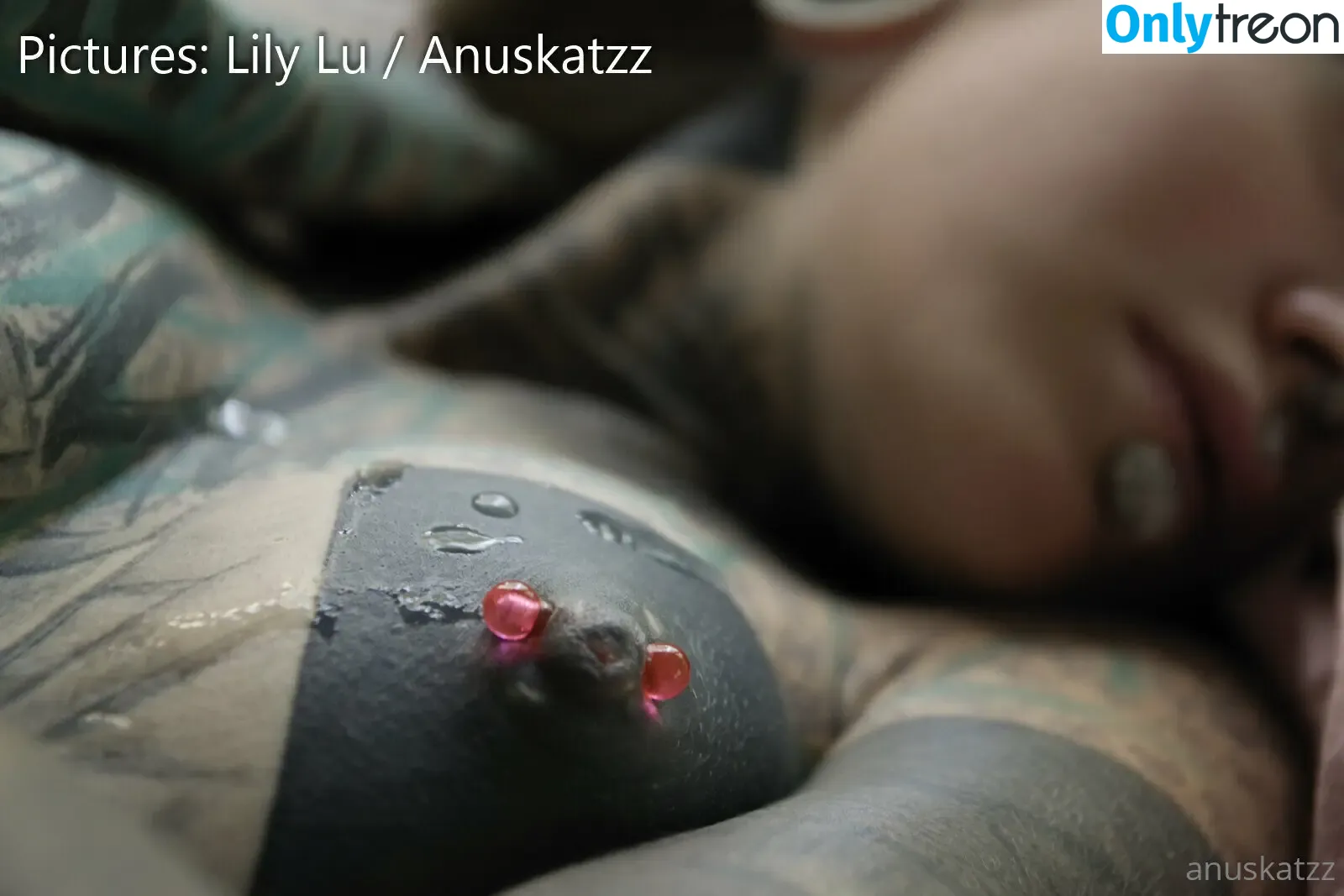 Anuskatzz голая photo #0830 (anuskatzzz)