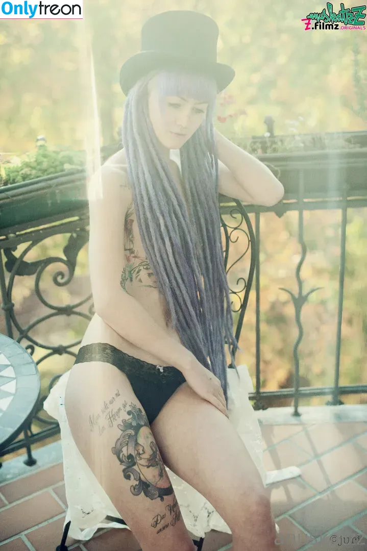 anuskatzzvip голая photo #0016 (anuskatzzvip)