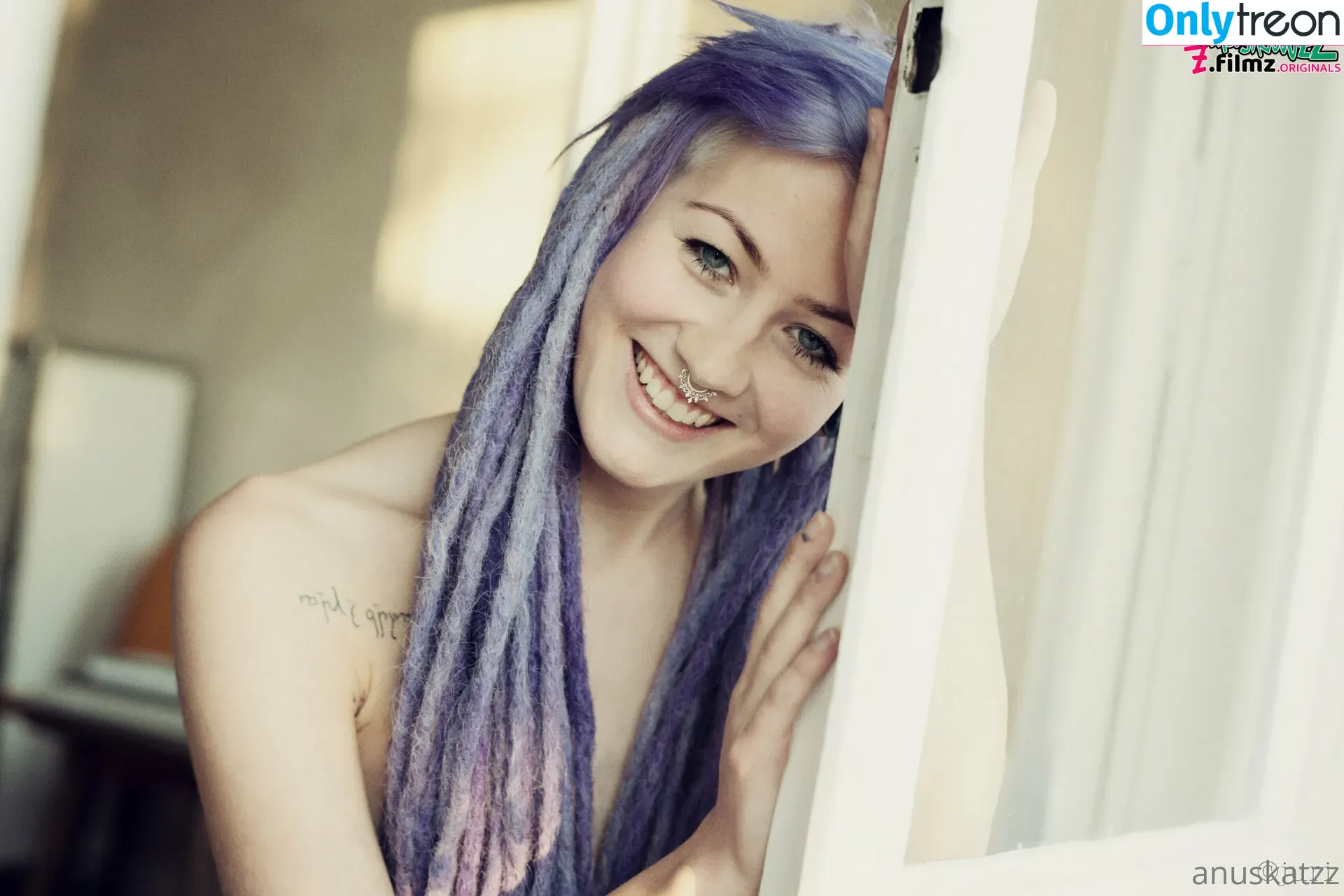 anuskatzzvip голая photo #0031 (anuskatzzvip)