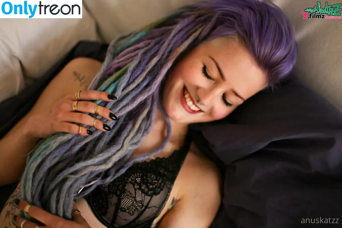 anuskatzzvip голая photo #0040 (anuskatzzvip)