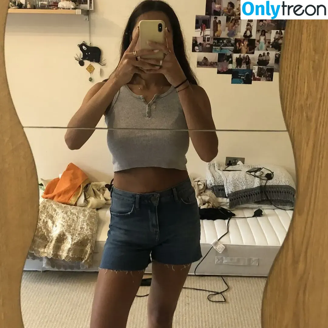 Anya Dhesi nude photo #0072 (anya.dhesi)