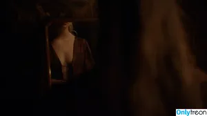 Anya Taylor-Joy / Anya Taylor Joy / anyataylorjoy nude photo #3316