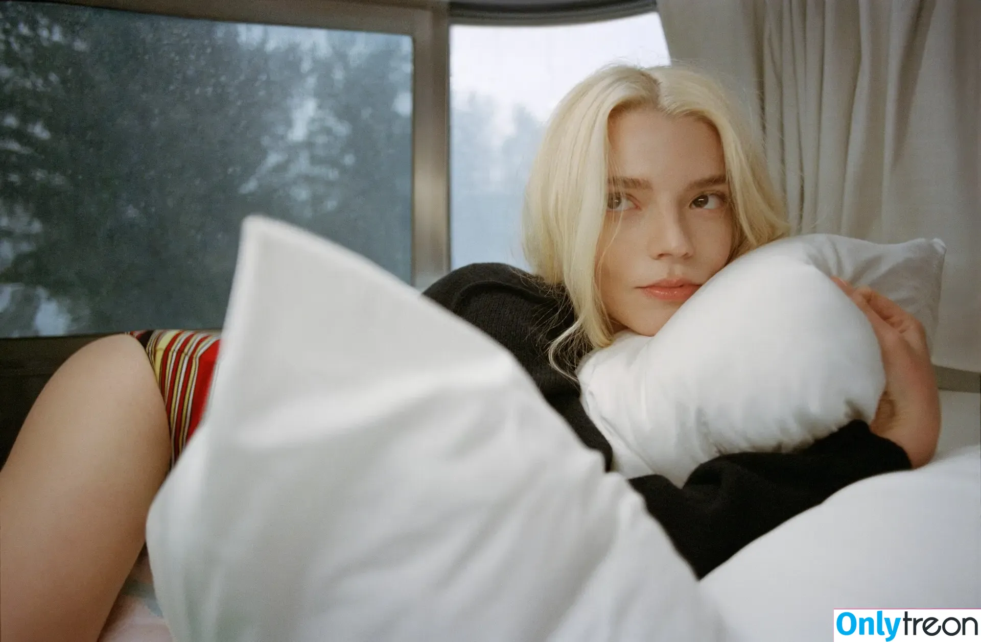 Anya Taylor-Joy голая photo #3447 (anyataylorjoy / owlicats)