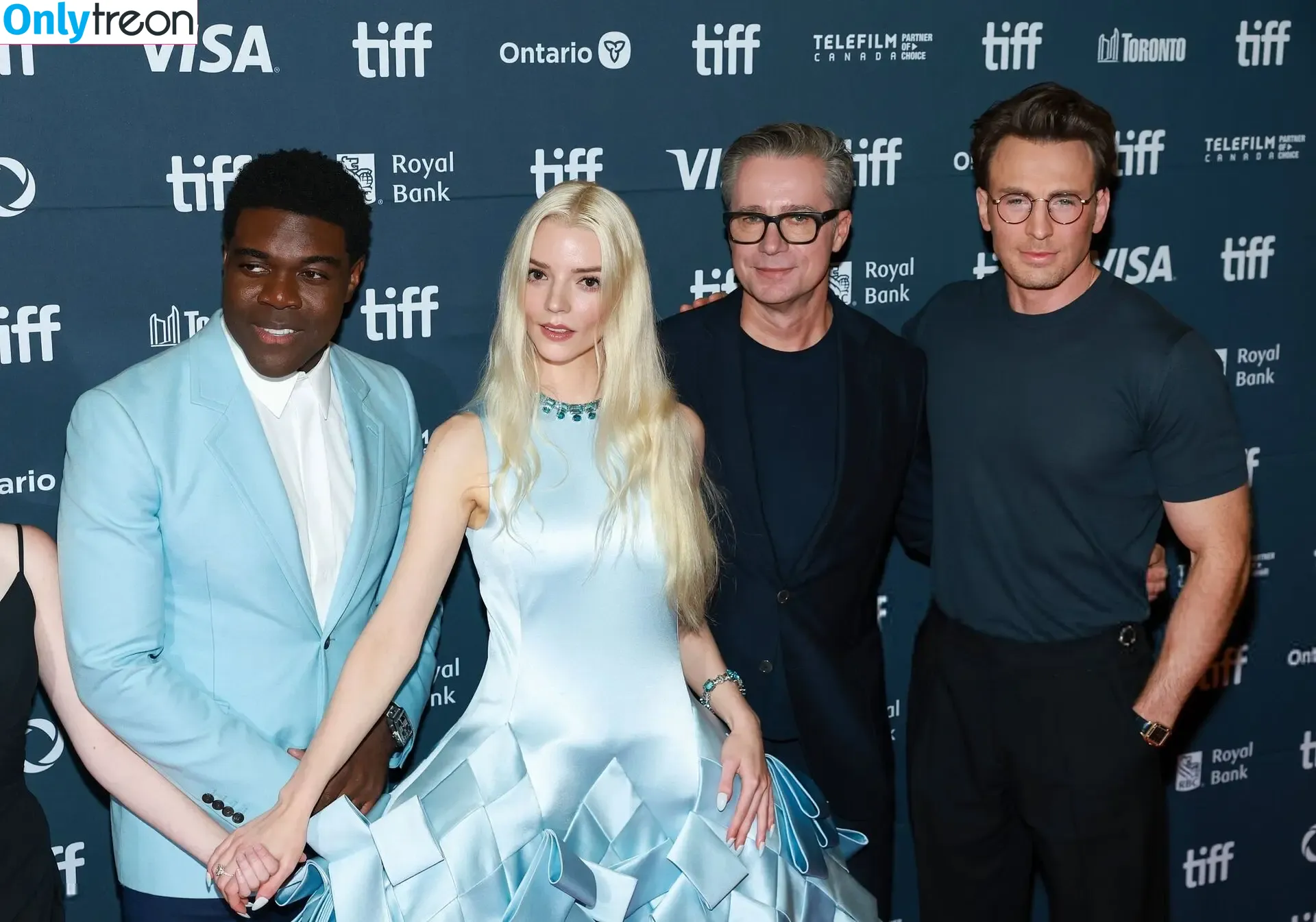 Anya Taylor-Joy голая photo #3469 (anyataylorjoy / owlicats)