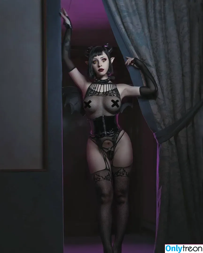 Aoy_Queen голая photo #0021 (AoyDevilQueen)