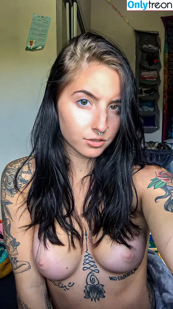 Apex_Suicide nude photo #0144 (Sasha Alexandria / sasha_alexandria23)