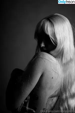 Aphrodicte / aphrodite_._._ nude photo #0028