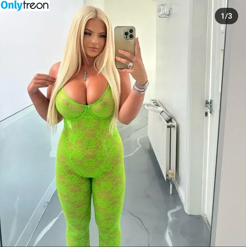 Apollonia Llewellyn голая photo #0332 (Apollonia Barbi / apolloniabarbi / apolloniallewellyn / barbipage3)