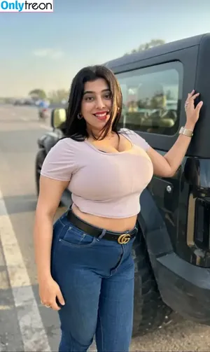 Apoorva Bhalla / apoorva_bhalla / apoorvabhalla фото голая #0069