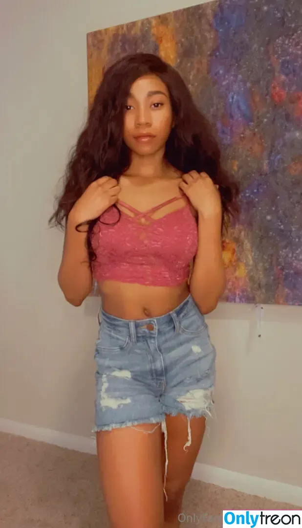 aprilrae nude photo #0044 (aprilrae.g)