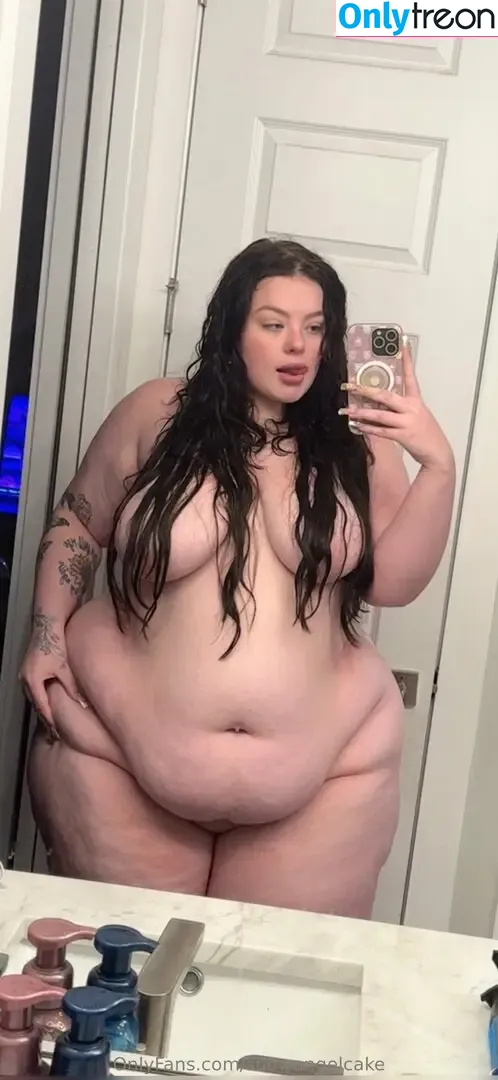 Apron Bellies голая photo #0020 (its_lindss)