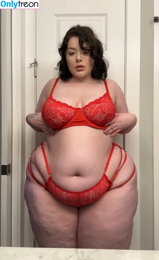 Apron Bellies голая photo #0022 (its_lindss)