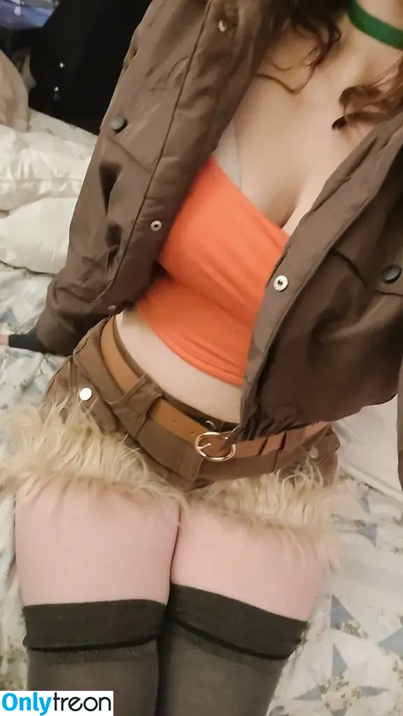 Aramori nude photo #0014 (Aramori_OW / aureaori)