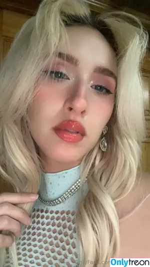  nude photo #0003