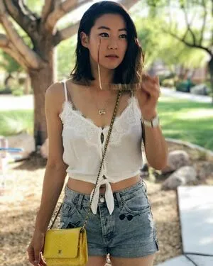 Arden Cho / arden_cho фото голая #0014