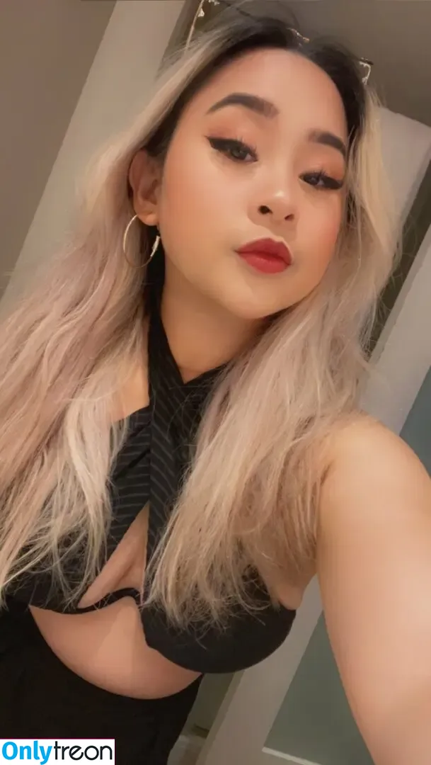 Ari Jae голая photo #0005 (ari.jae / arijae / strawbarimilkt)