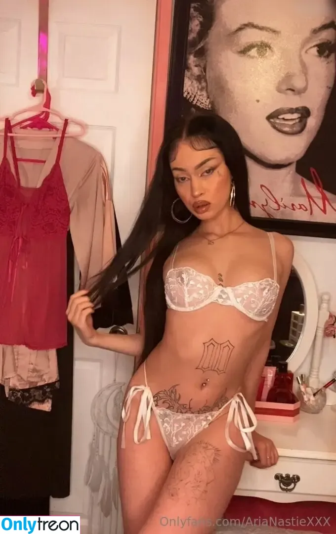 ARIA NA$TIE nude photo #0001 (ARIA NA$TIE)